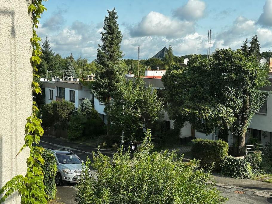 Byt V Rezidencni Ctvrti Prahy 6 Prague Extérieur photo